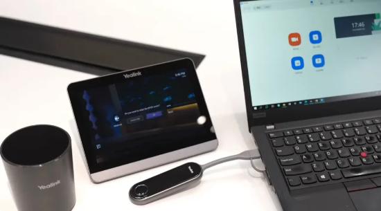 Presentation-Pod-Holder